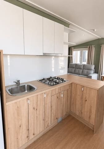 Casa Móvil de 2 habitaciones en Benidorm en venta con piscina - 98.366 € (Ref: 9816477)