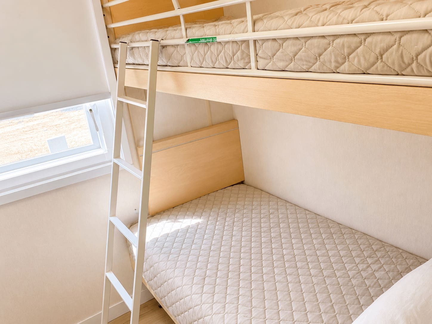 3 bedroom Mobile Home for sale in Mollina with pool garage - € 40,452 (Ref: 9883664)