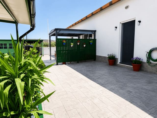 3 quarto Casa Móvel para venda em Mollina com piscina garagem - 176 852 € (Ref: 9883727)