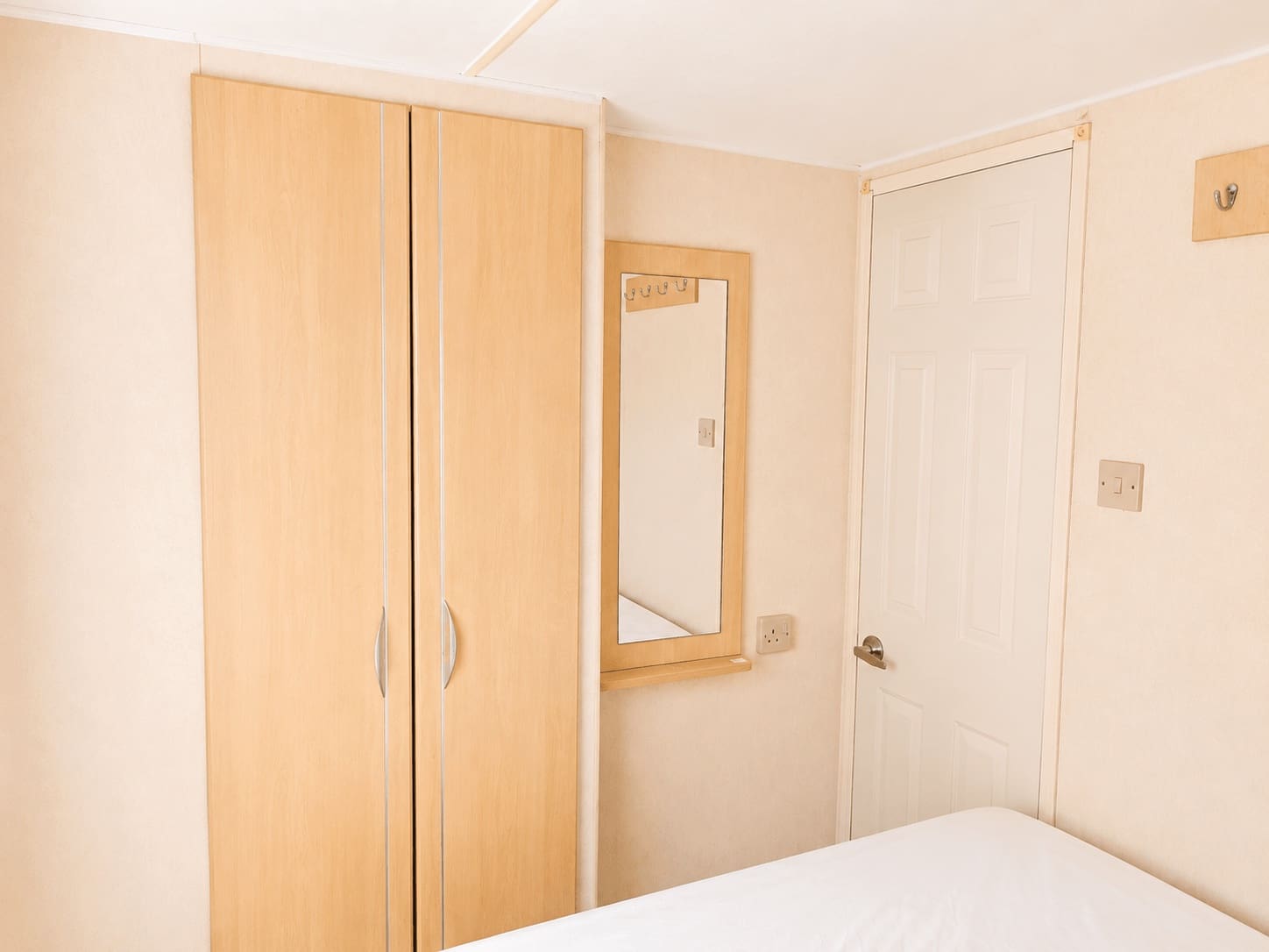 3 bedroom Mobile Home for sale in Marbella - € 46,358 (Ref: 9918869)