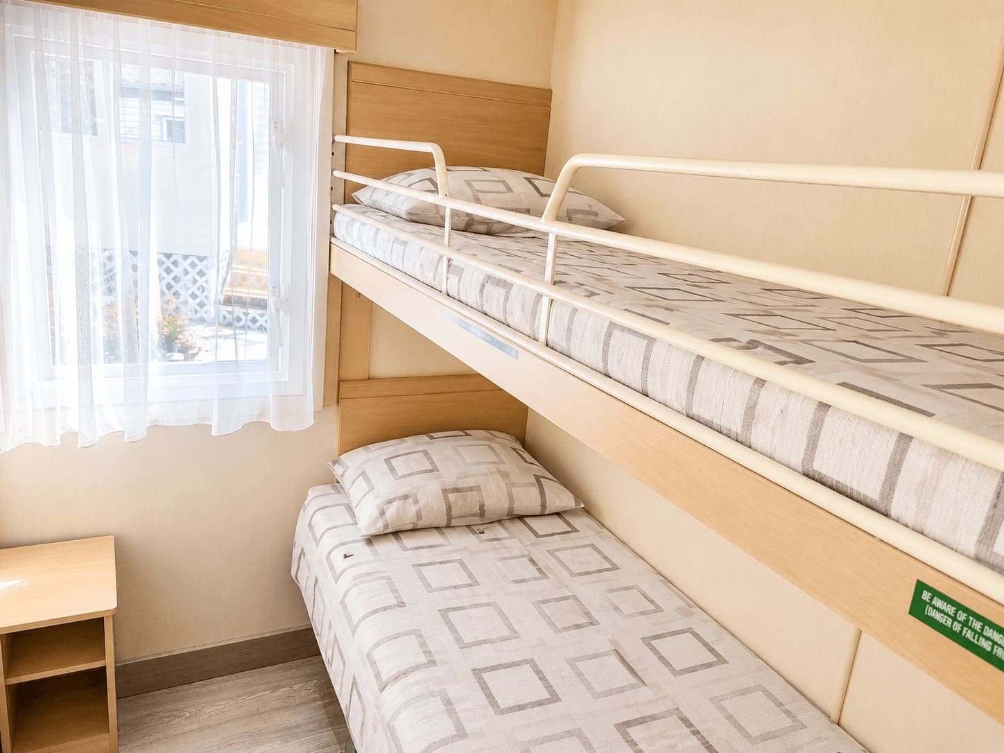 3 bedroom Mobile Home for sale in Marbella - € 46,358 (Ref: 9918869)