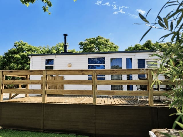 3 bedroom Mobile Home for sale in Marbella - € 46,358 (Ref: 9918869)