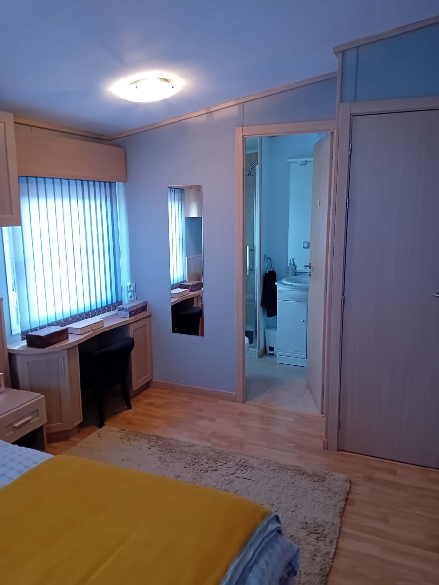 3 makuuhuone Asuntovaunu myytävänä paikassa Mollina mukana uima-altaan 
autotalli - 145 127 € (Ref: 9946706)