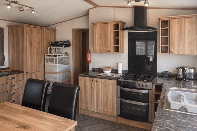 2 chambre Mobil-Home à vendre à Mollina avec piscine garage - 97 316 € (Ref: 9956334)