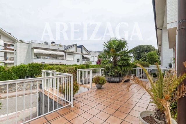 4 sypialnia Dom na sprzedaż w Donostia-San Sebastián z basenem - 1 540 000 € (Ref: 10008020)