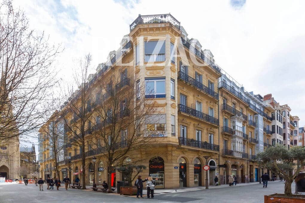 3 Zimmer Wohnung zu verkaufen in Donostia-San Sebastian - 1.200.000 € (Ref: 10009853)