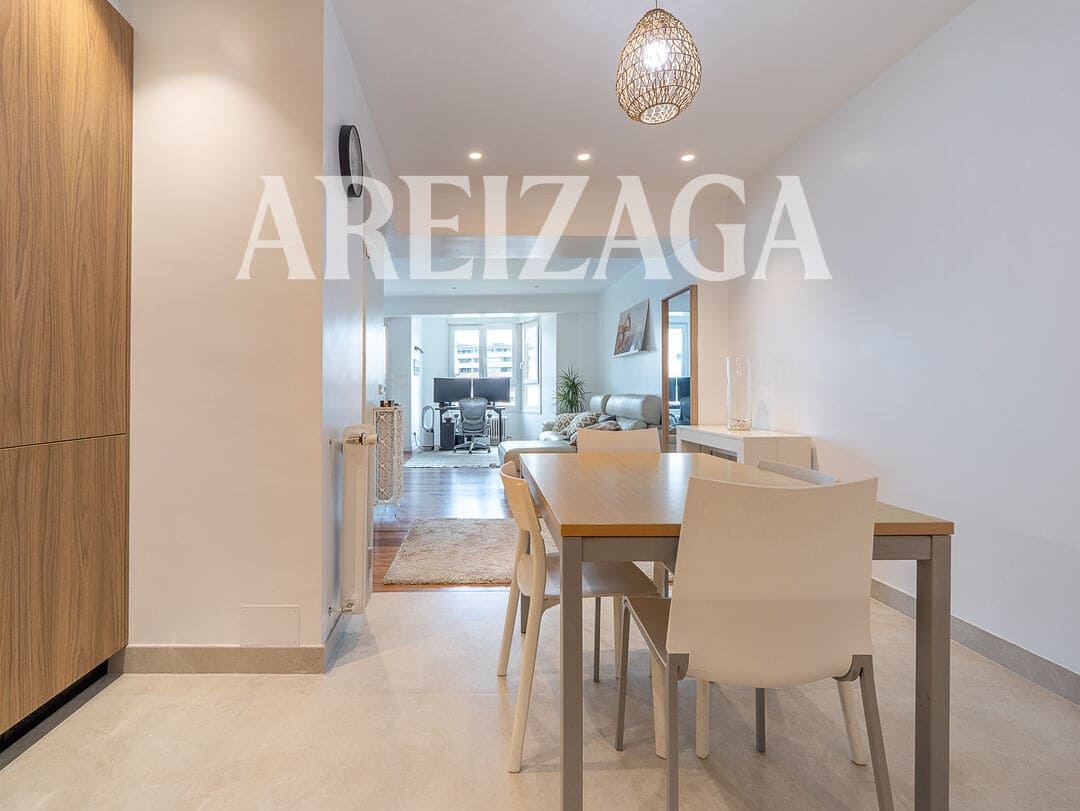 4 soveværelse Lejlighed til salg i Donostia-San Sebastian - € 950.000 (Ref: 10048236)