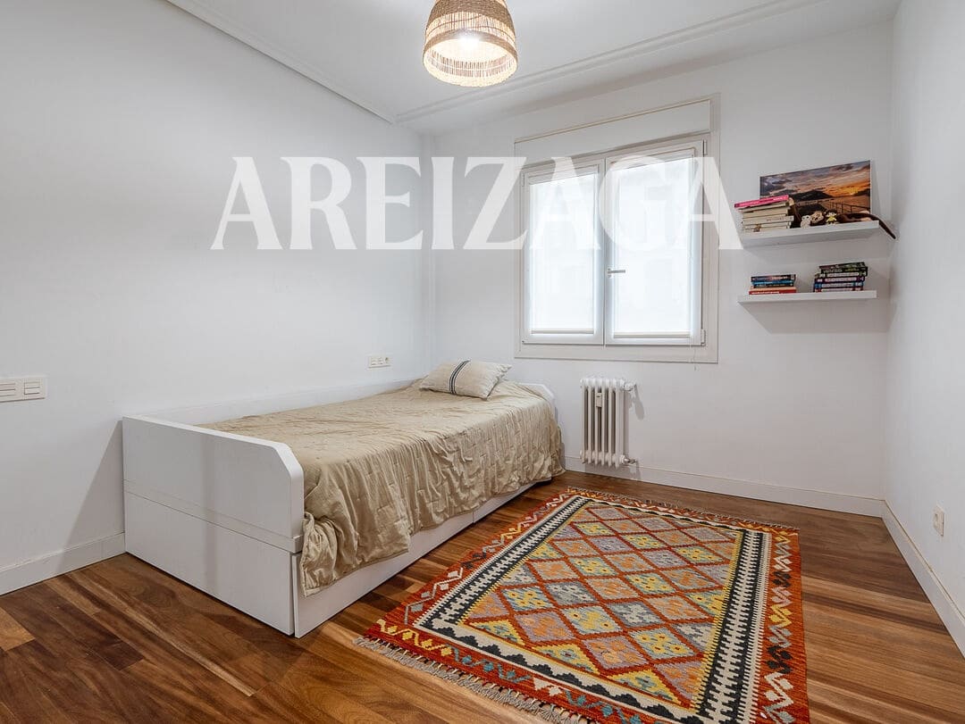 4 soveværelse Lejlighed til salg i Donostia-San Sebastian - € 950.000 (Ref: 10048236)