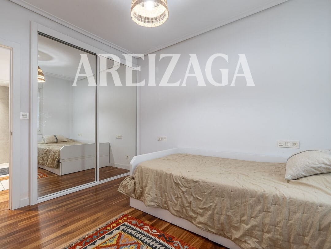4 soveværelse Lejlighed til salg i Donostia-San Sebastian - € 950.000 (Ref: 10048236)