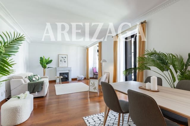 4 bedroom Flat for sale in Donostia-San Sebastián - € 960,000 (Ref: 10120907)