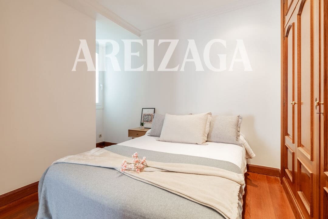 4 bedroom Flat for sale in Donostia-San Sebastian - € 960,000 (Ref: 10120907)