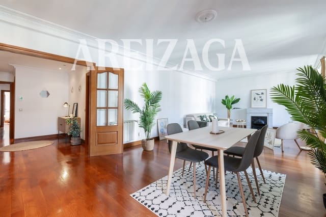 4 bedroom Flat for sale in Donostia-San Sebastián - € 960,000 (Ref: 10120907)