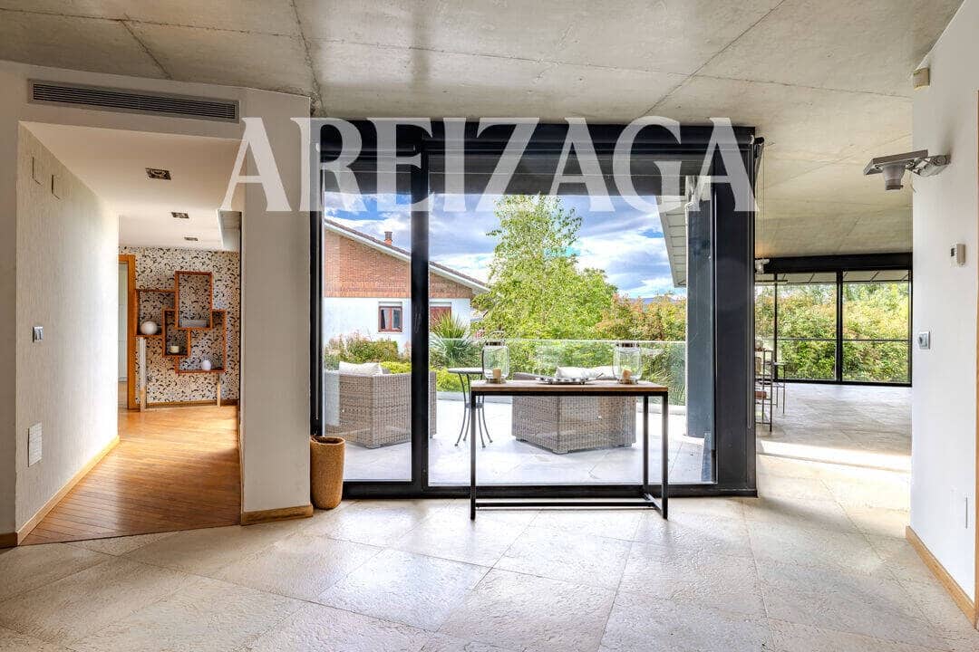 4 Zimmer Haus zu verkaufen in Donostia-San Sebastian mit Pool Garage - 1.950.000 € (Ref: 10154449)