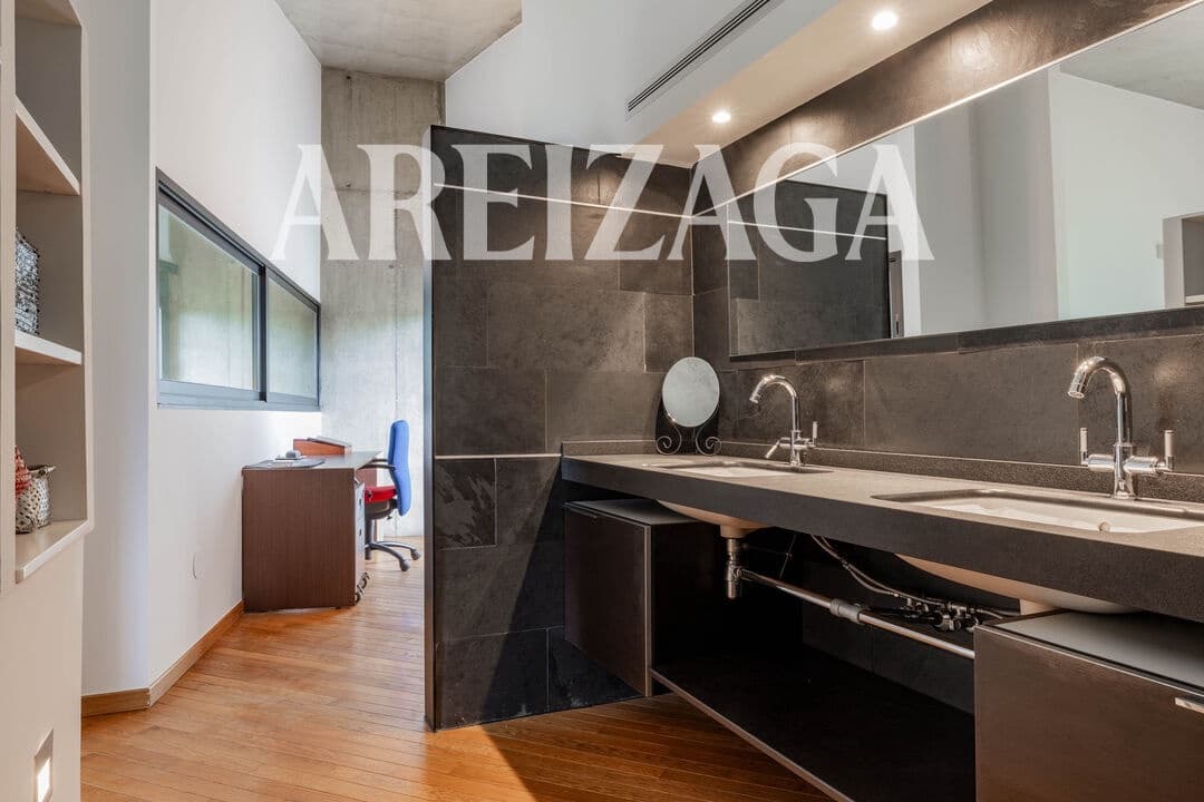 4 Zimmer Haus zu verkaufen in Donostia-San Sebastian mit Pool Garage - 1.950.000 € (Ref: 10154449)