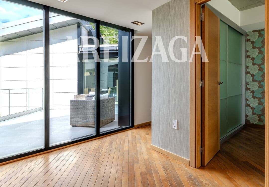 4 Zimmer Haus zu verkaufen in Donostia-San Sebastian mit Pool Garage - 1.950.000 € (Ref: 10154449)