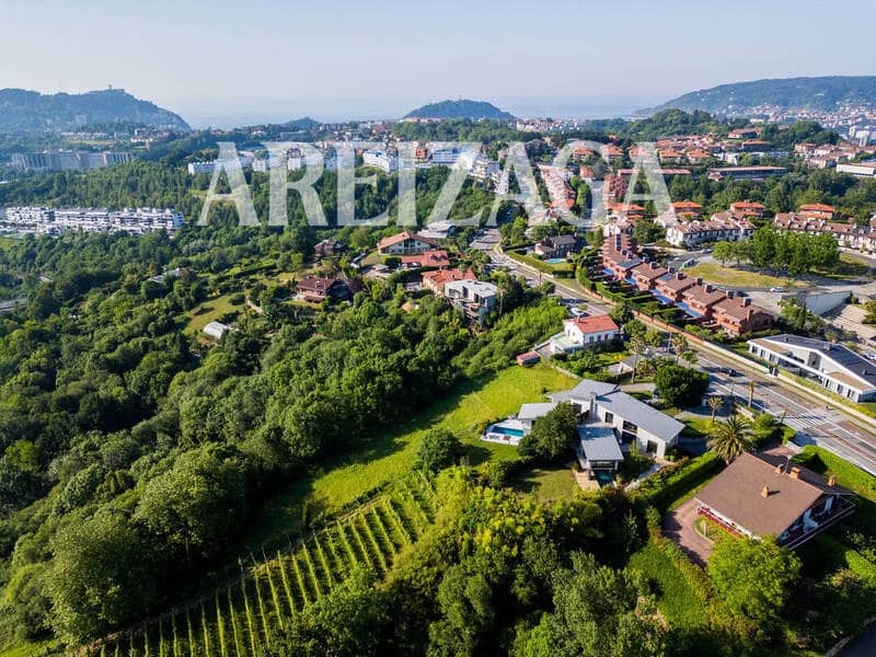 4 Zimmer Haus zu verkaufen in Donostia-San Sebastian mit Pool Garage - 1.950.000 € (Ref: 10154449)