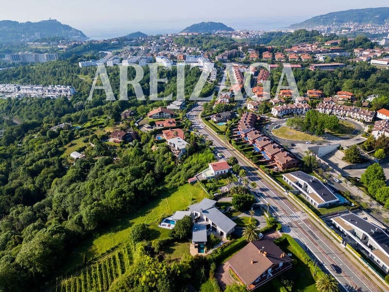 4 Zimmer Haus zu verkaufen in Donostia-San Sebastian mit Pool Garage - 1.950.000 € (Ref: 10154449)