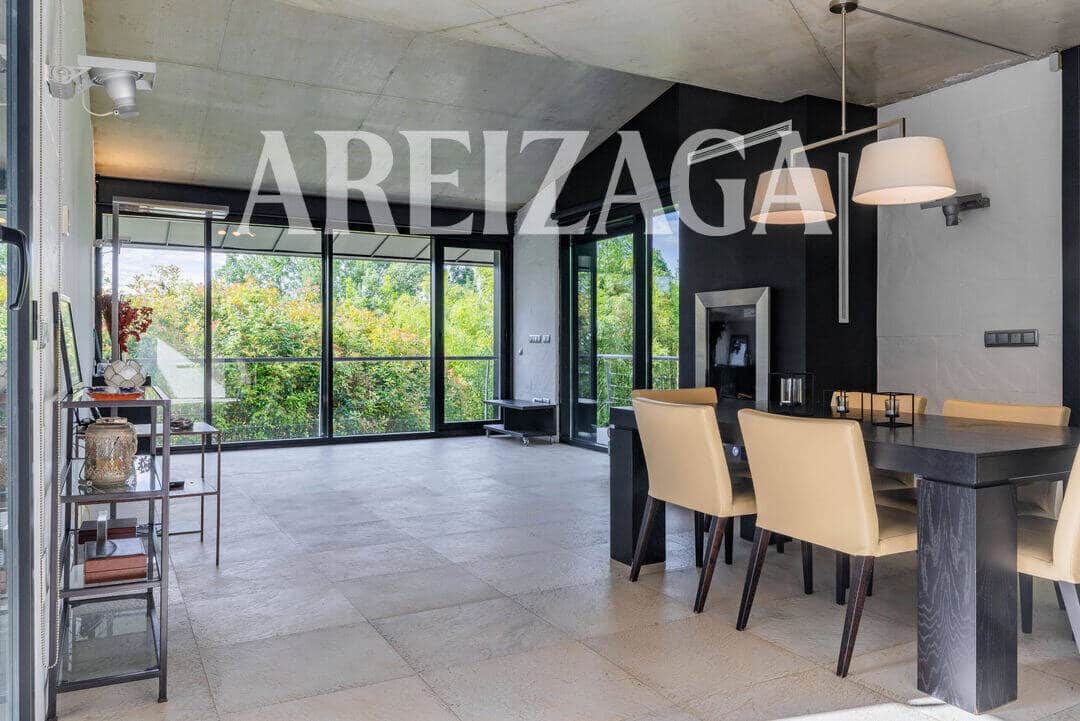 4 soveværelse Byhus til salg i Donostia-San Sebastian med swimmingpool garage - € 1.950.000 (Ref: 10154449)