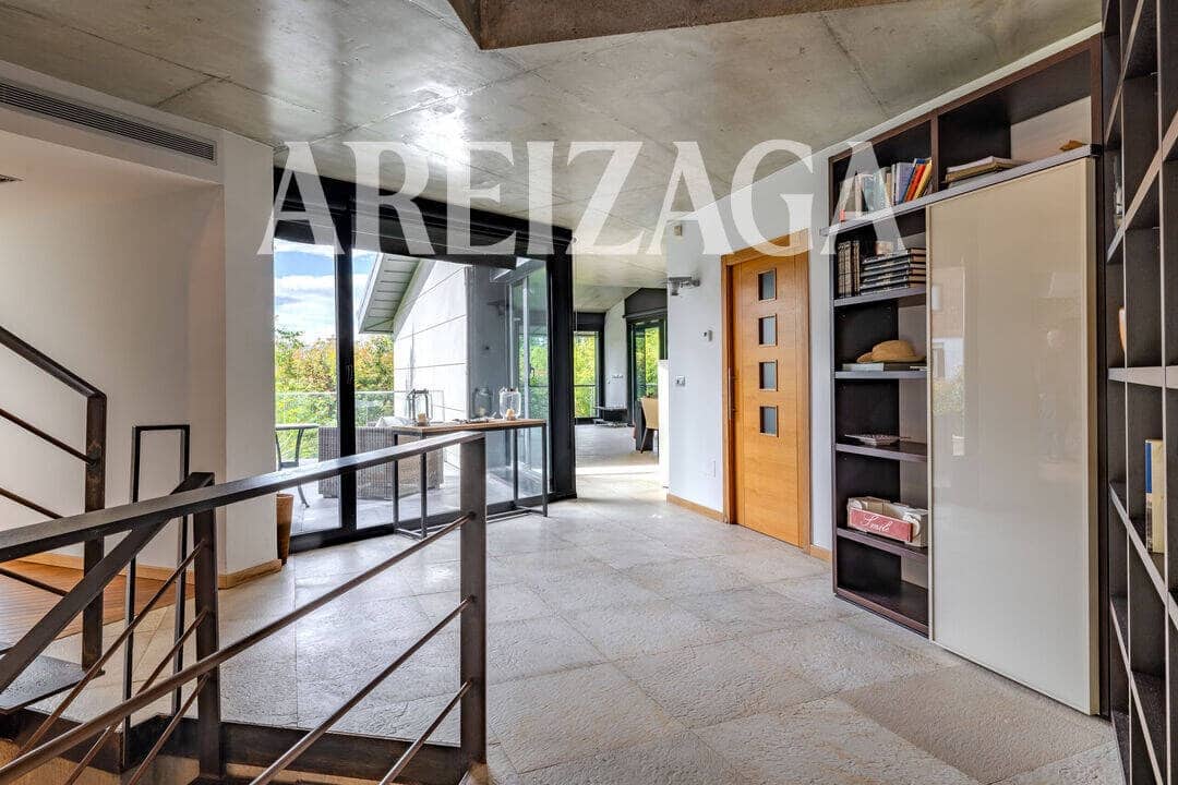 4 soveværelse Byhus til salg i Donostia-San Sebastian med swimmingpool garage - € 1.950.000 (Ref: 10154449)