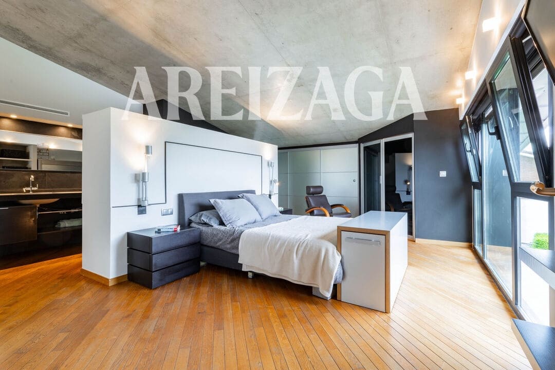 4 soveværelse Byhus til salg i Donostia-San Sebastian med swimmingpool garage - € 1.950.000 (Ref: 10154449)