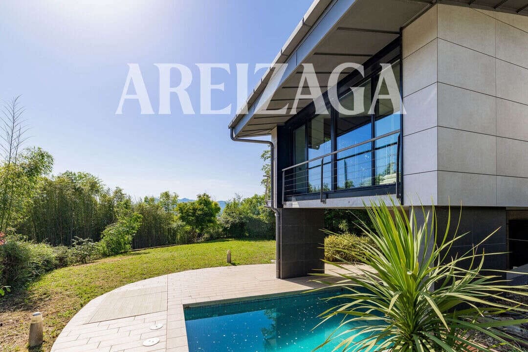 4 soveværelse Byhus til salg i Donostia-San Sebastian med swimmingpool garage - € 1.950.000 (Ref: 10154449)