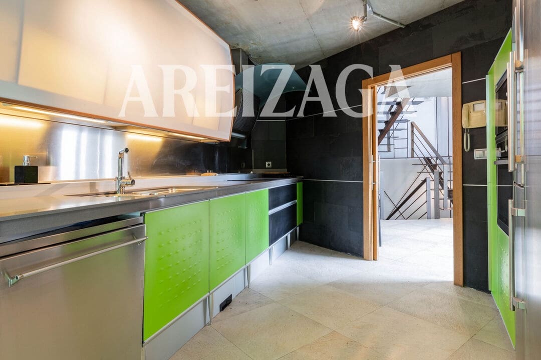 4 soveværelse Byhus til salg i Donostia-San Sebastian med swimmingpool garage - € 1.950.000 (Ref: 10154449)