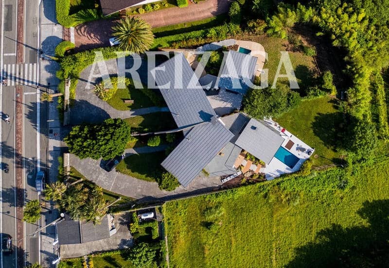 4 soveværelse Byhus til salg i Donostia-San Sebastian med swimmingpool garage - € 1.950.000 (Ref: 10154449)