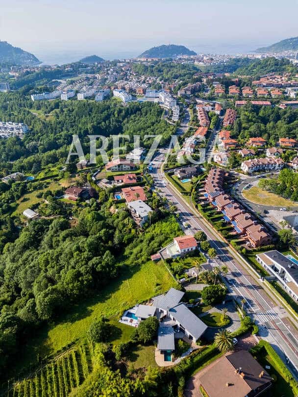 4 soveværelse Byhus til salg i Donostia-San Sebastian med swimmingpool garage - € 1.950.000 (Ref: 10154449)