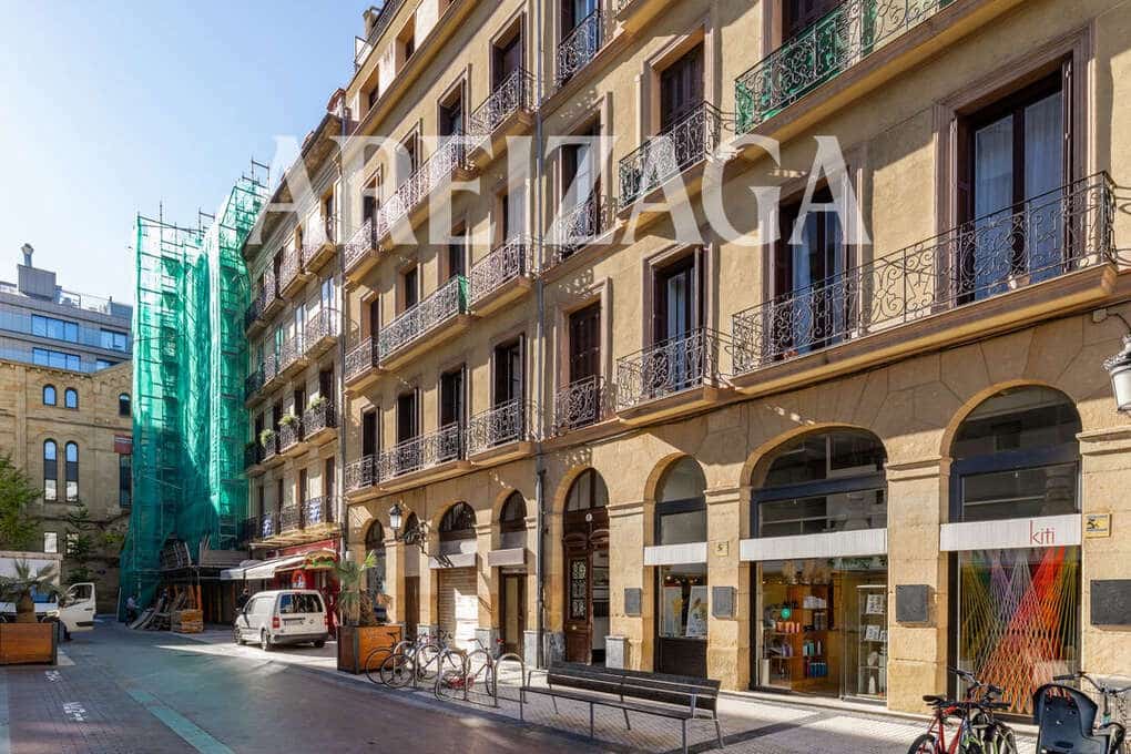 4 soveværelse Lejlighed til salg i Donostia-San Sebastian - € 984.500 (Ref: 10158575)