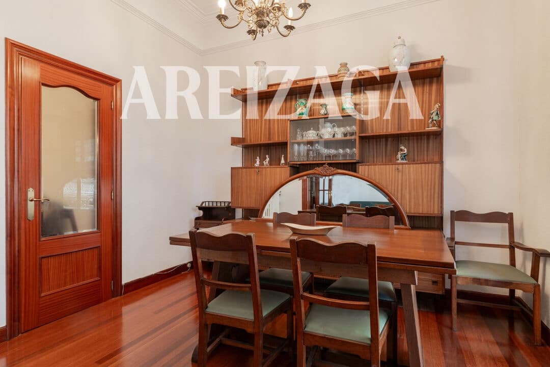4 soveværelse Lejlighed til salg i Donostia-San Sebastian - € 984.500 (Ref: 10158575)