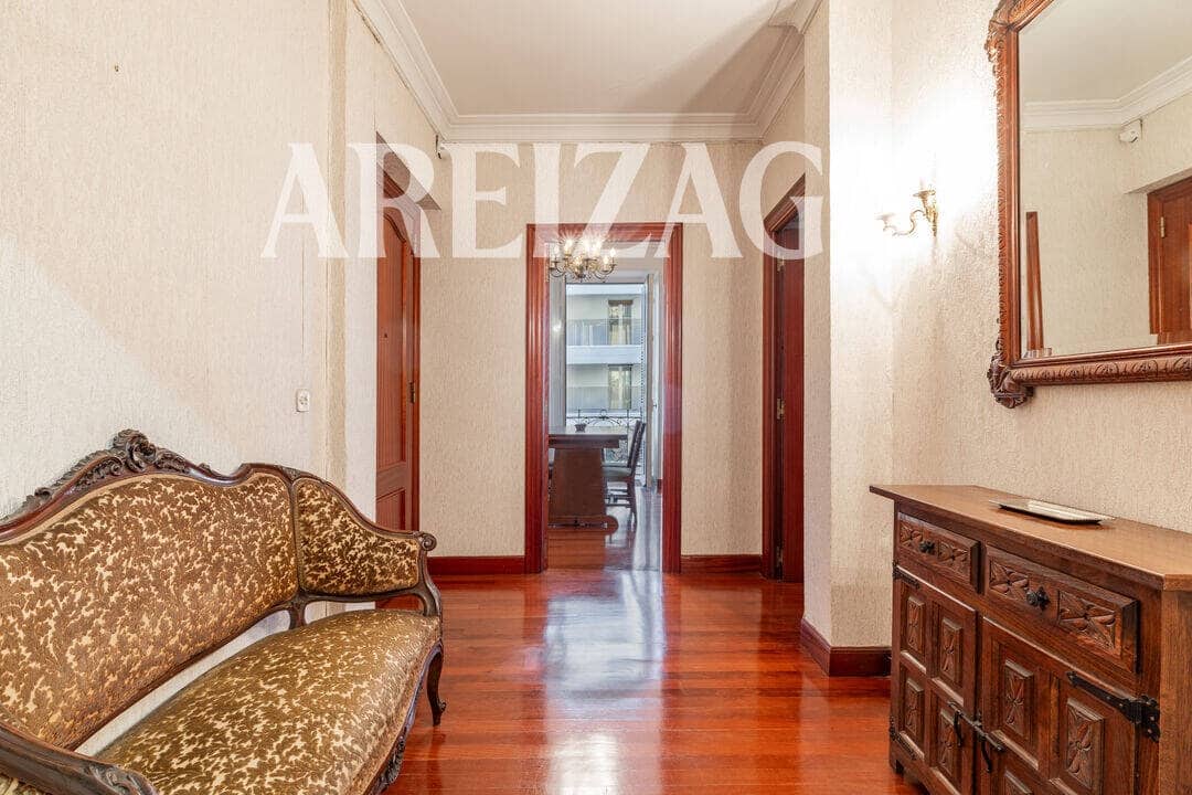 4 soveværelse Lejlighed til salg i Donostia-San Sebastian - € 984.500 (Ref: 10158575)