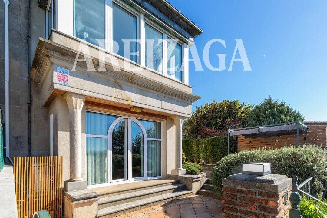 5 soveværelse Byhus til salg i Donostia-San Sebastian med garage - € 1.495.000 (Ref: 10165892)