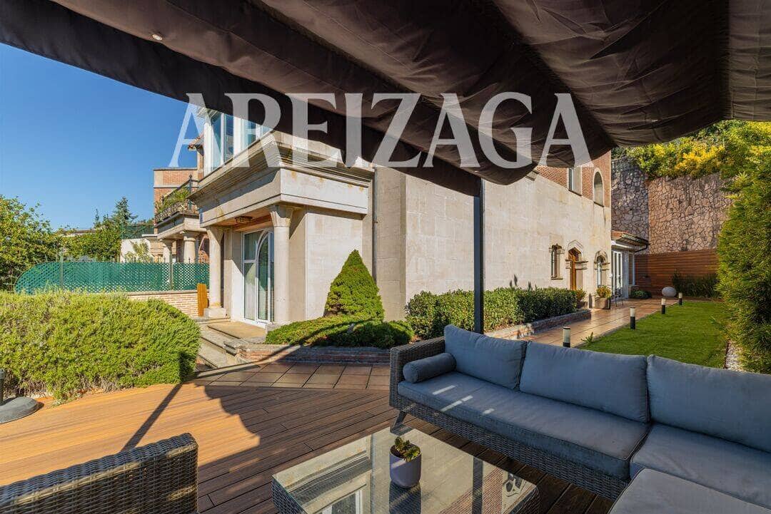 5 soveværelse Byhus til salg i Donostia-San Sebastian med garage - € 1.495.000 (Ref: 10165892)