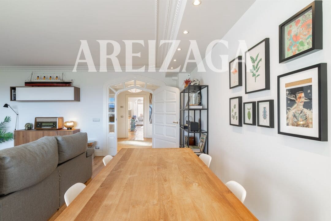 5 soveværelse Byhus til salg i Donostia-San Sebastian med garage - € 1.495.000 (Ref: 10165892)
