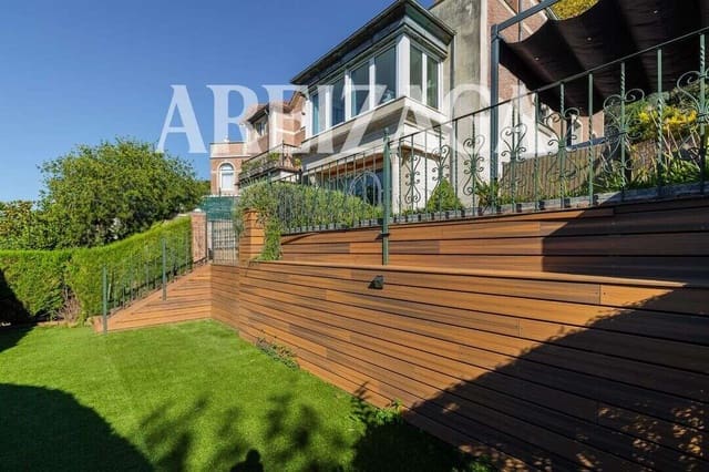 5 soveværelse Byhus til salg i Donostia-San Sebastián med garage - € 1.495.000 (Ref: 10165892)