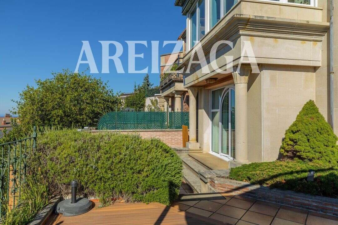 5 soveværelse Byhus til salg i Donostia-San Sebastian med garage - € 1.495.000 (Ref: 10165892)