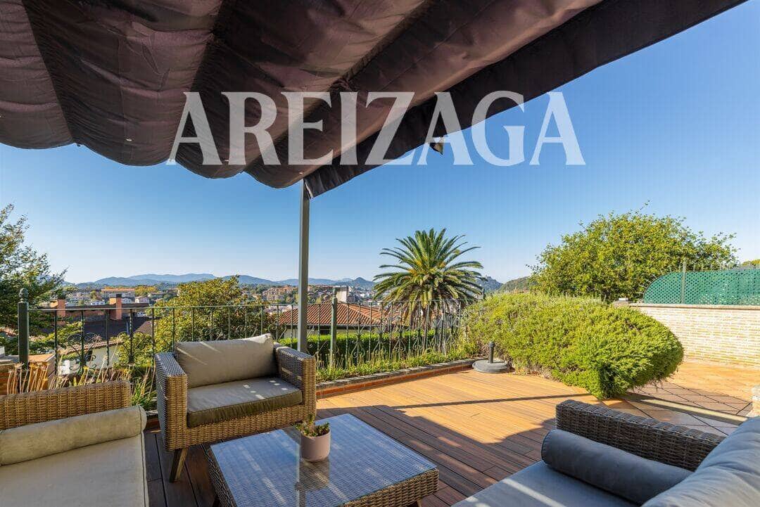 5 soveværelse Byhus til salg i Donostia-San Sebastian med garage - € 1.495.000 (Ref: 10165892)