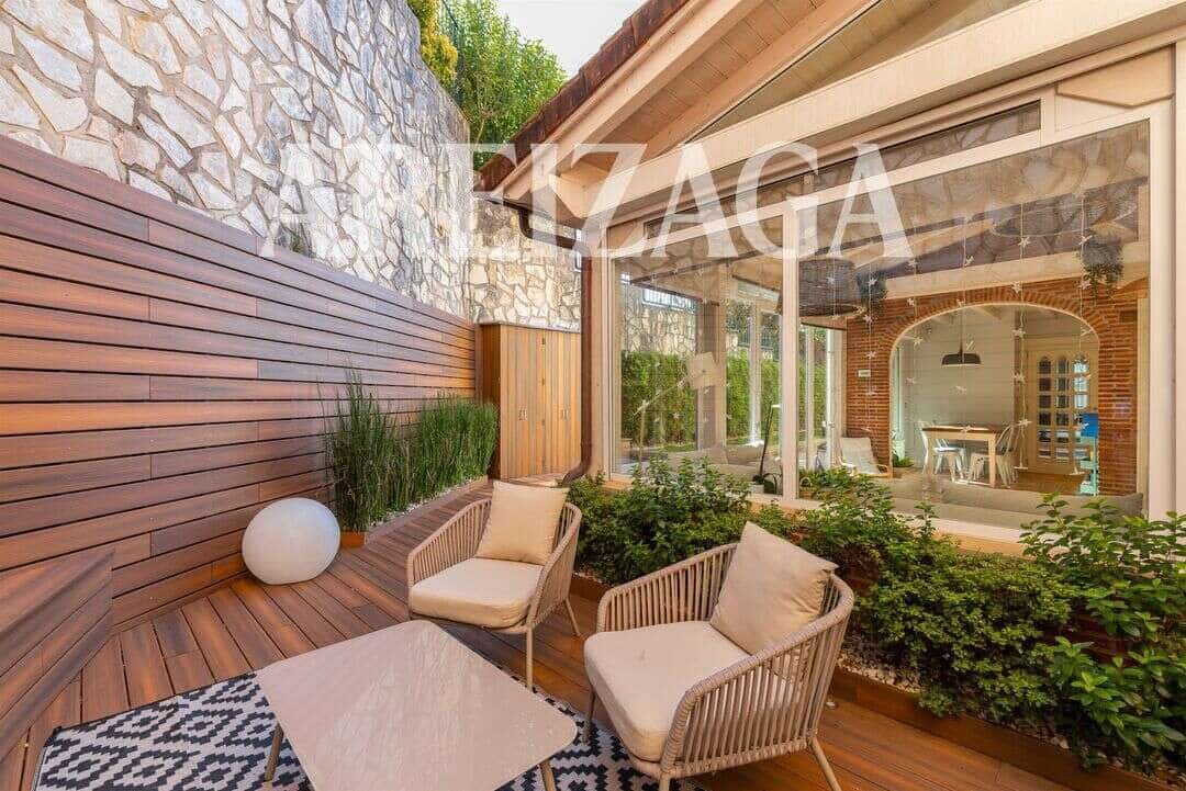 5 soveværelse Byhus til salg i Donostia-San Sebastian med garage - € 1.495.000 (Ref: 10165892)