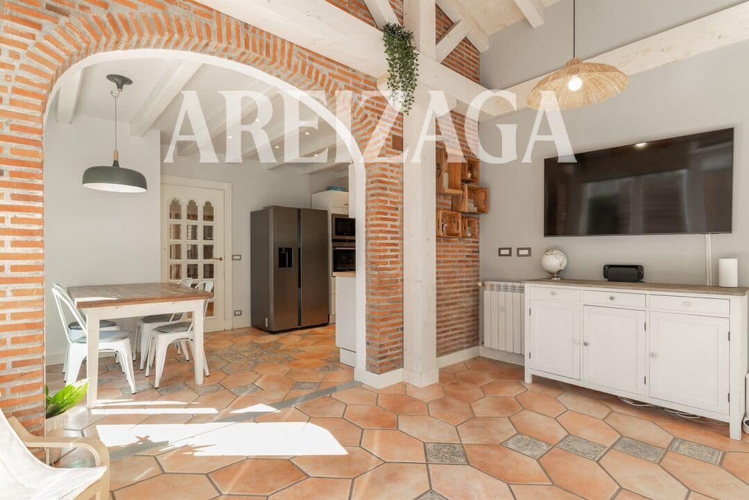 5 soveværelse Byhus til salg i Donostia-San Sebastian med garage - € 1.495.000 (Ref: 10165892)