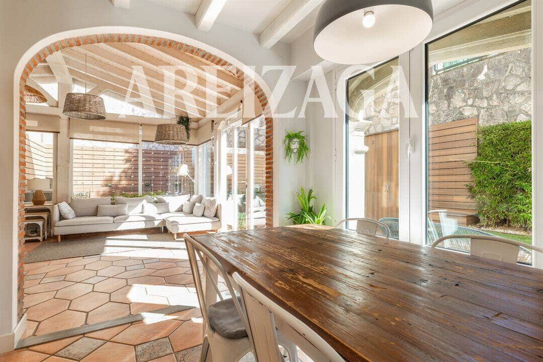 5 soveværelse Byhus til salg i Donostia-San Sebastian med garage - € 1.495.000 (Ref: 10165892)