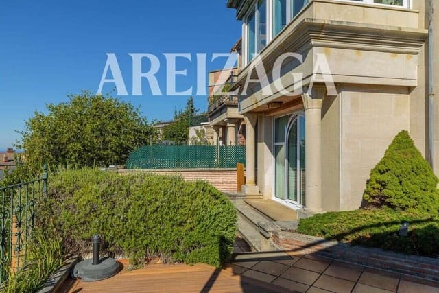 5 soveværelse Byhus til salg i Donostia-San Sebastián med garage - € 1.495.000 (Ref: 10165892)