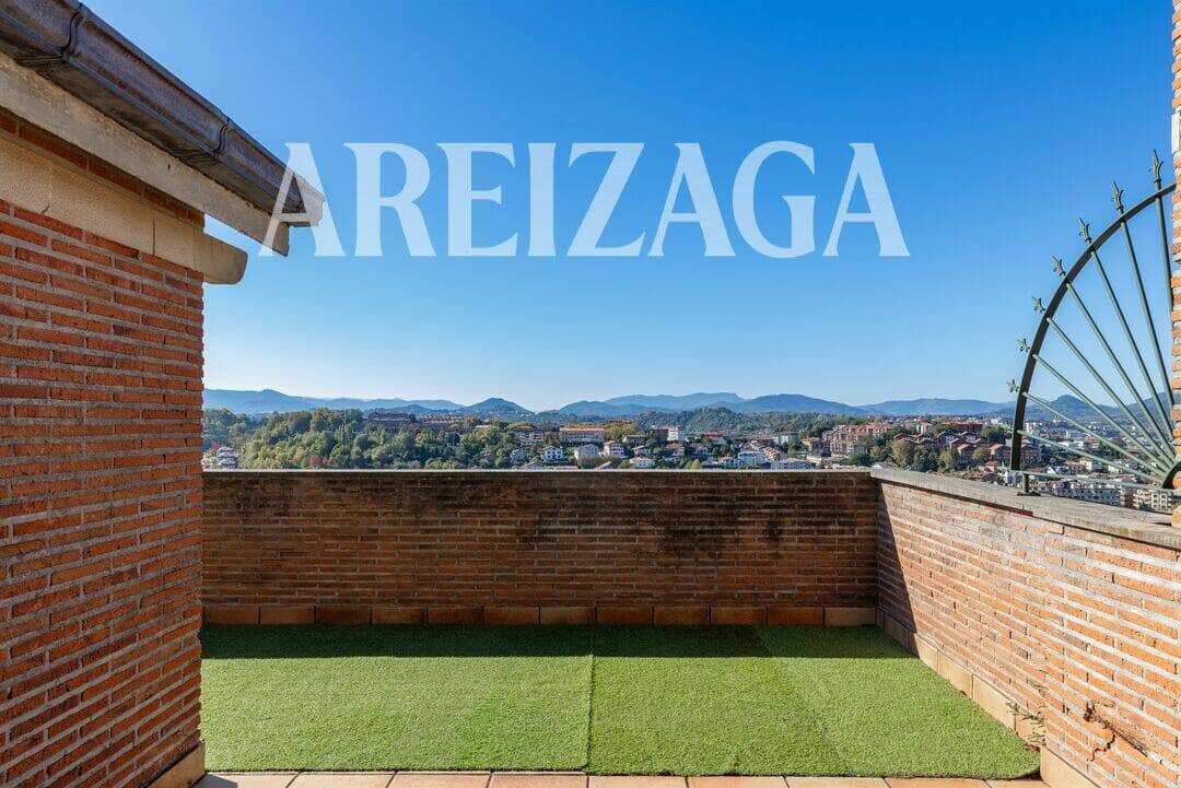5 soveværelse Byhus til salg i Donostia-San Sebastian med garage - € 1.495.000 (Ref: 10165892)