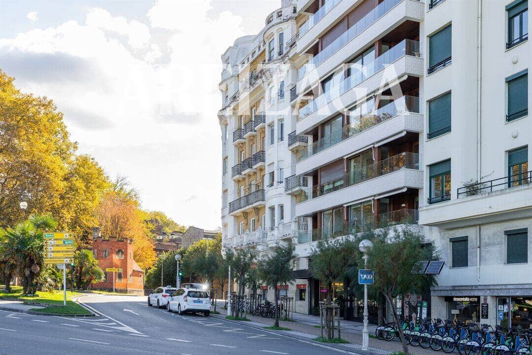 4 quarto Apartamento para venda em Donostia-San Sebastian - 1 990 000 € (Ref: 10179504)