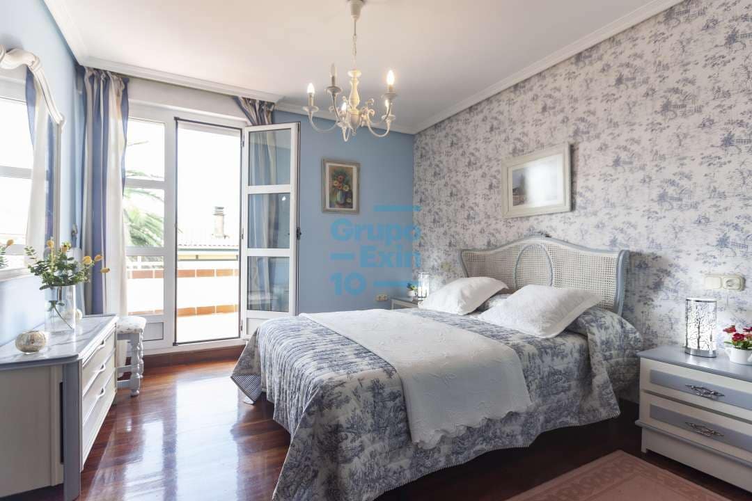 5 bedroom Villa for sale in Usurbil - € 1,000,000 (Ref: 7466618)