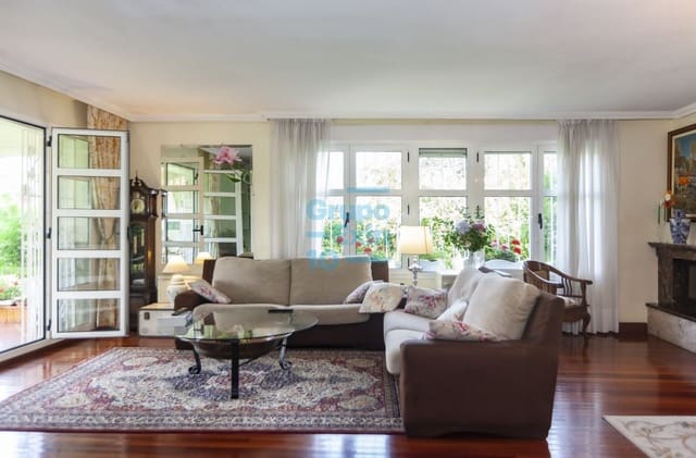 5 slaapkamer Villa te koop in Usurbil - € 1.000.000 (Ref: 7466618)