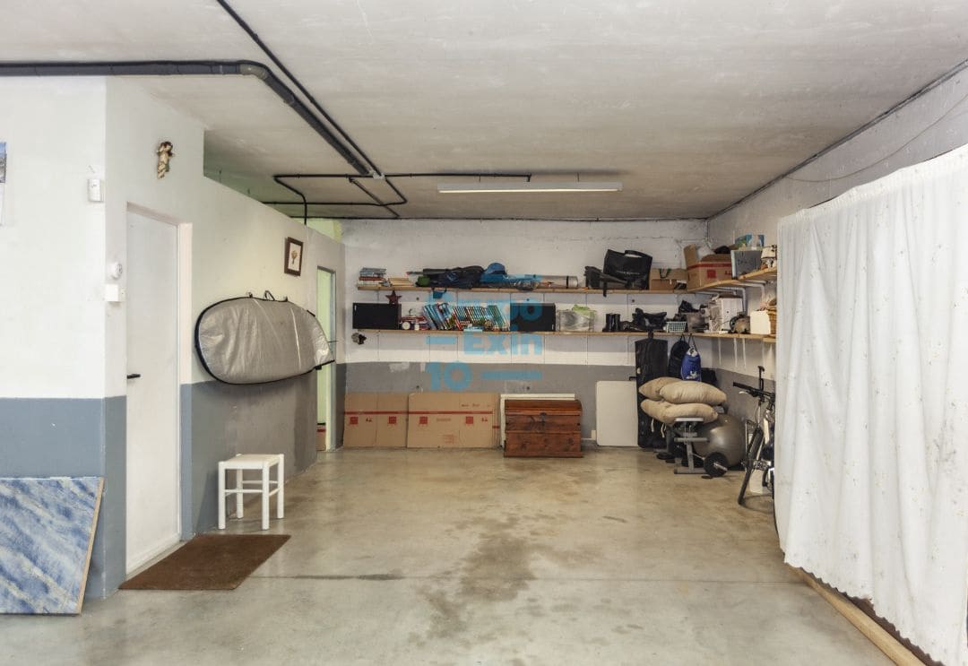 5 bedroom Villa for sale in Usurbil - € 1,000,000 (Ref: 7466618)