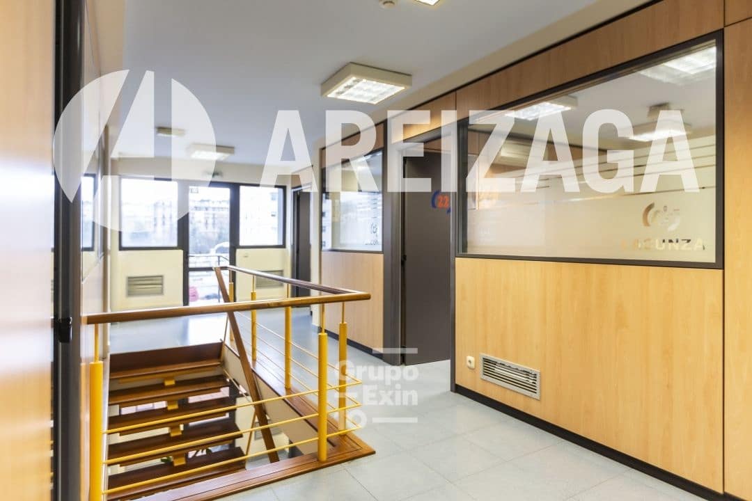 3 soveværelse Erhverv til leje i Donostia-San Sebastian - € 4.950 (Ref: 8050385)