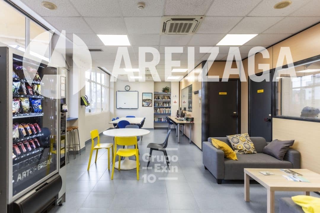 3 soveværelse Erhverv til leje i Donostia-San Sebastian - € 4.950 (Ref: 8050385)