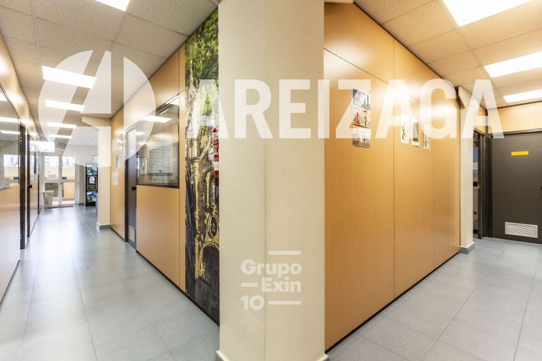 3 soveværelse Erhverv til leje i Donostia-San Sebastian - € 4.950 (Ref: 8050385)