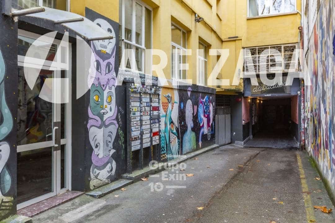 3 soveværelse Erhverv til leje i Donostia-San Sebastian - € 4.950 (Ref: 8050385)